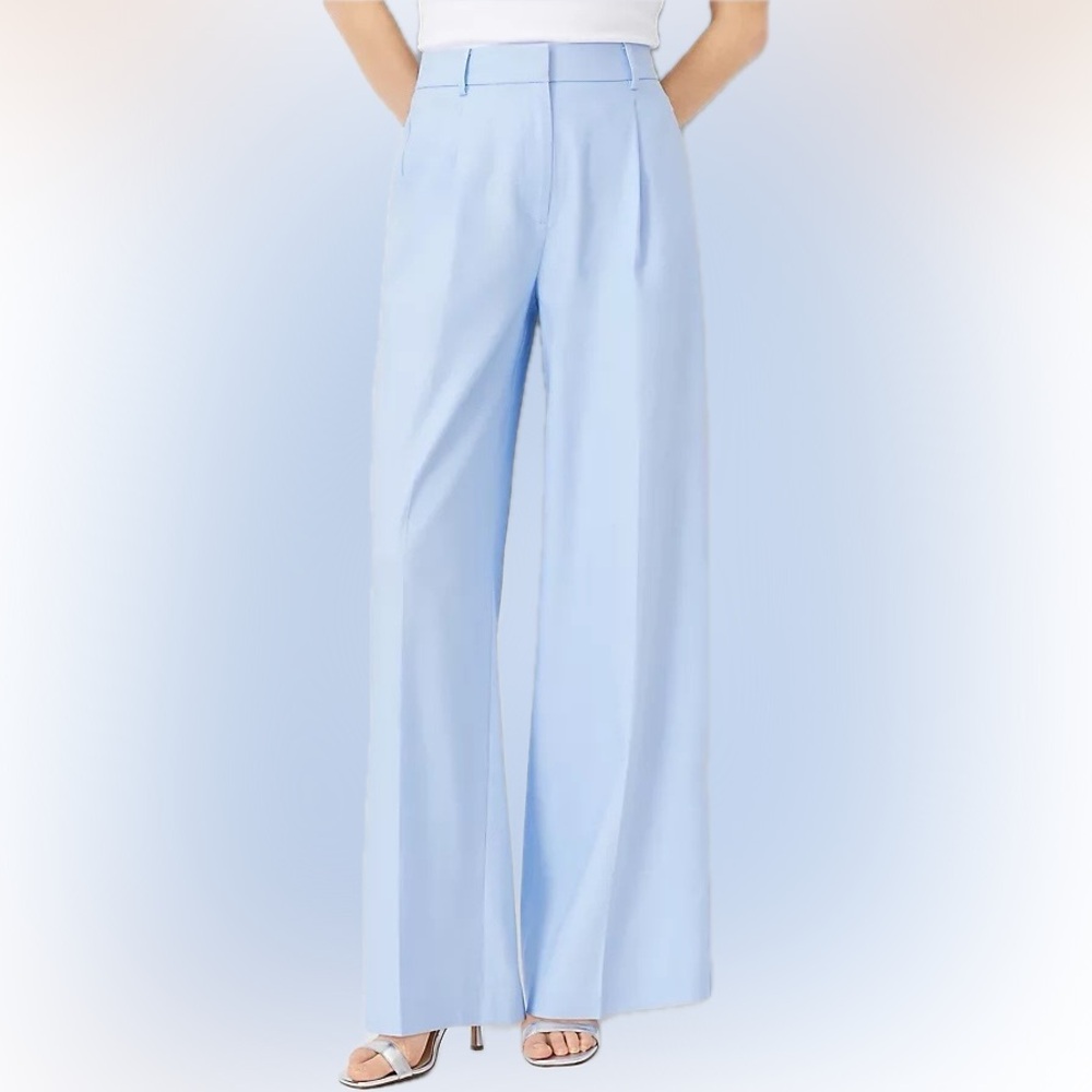Ann Taylor The Petite Pleated Wide-Leg Pant in Linen Twill